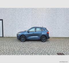 Auto - Ford kuga 2.5 full hybrid 190 cvt awd st-line 4x4