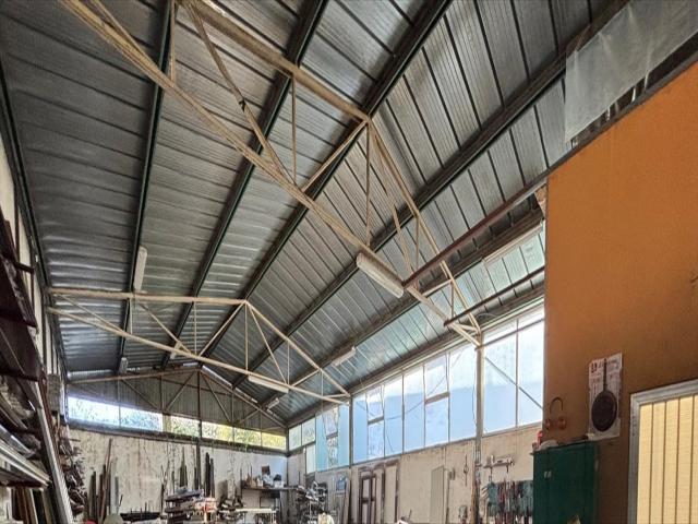 Appartamenti in Vendita - Capannone industriale in vendita a chieti madonna del freddo