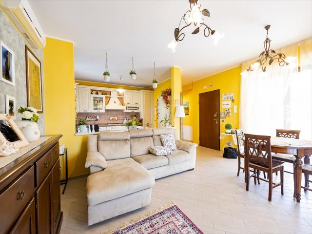 Appartamenti in Vendita - Villa in vendita a manoppello ripacorbaria