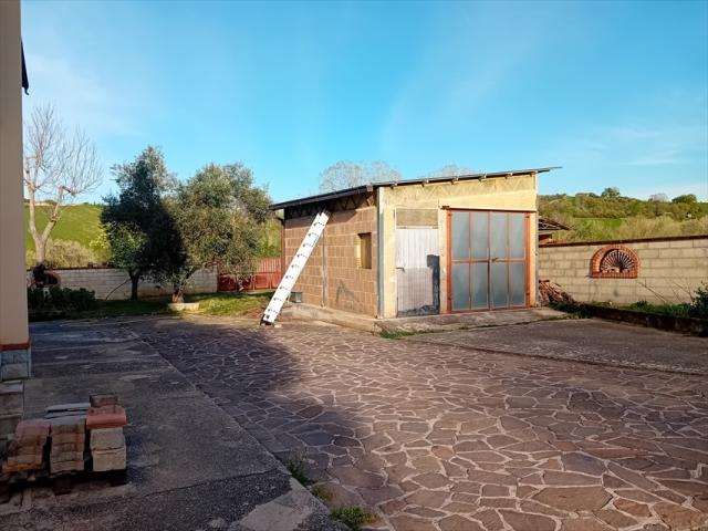 Appartamenti in Vendita - Villa in vendita a manoppello manoppello scalo
