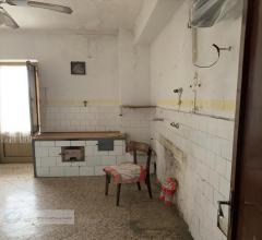 Appartamenti in Vendita - Appartamento in vendita a prizzi centro storico