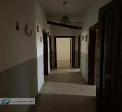 Appartamenti in Vendita - Appartamento in vendita a prizzi centro storico