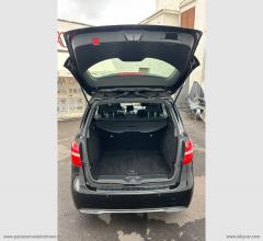 Auto - Mercedes-benz b 180 d premium