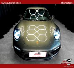 Auto - Porsche 911 carrera 2 gts