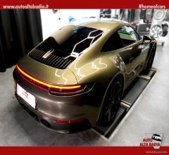 Auto - Porsche 911 carrera 2 gts
