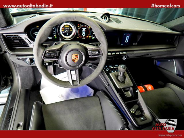 Auto - Porsche 911 carrera 2 gts