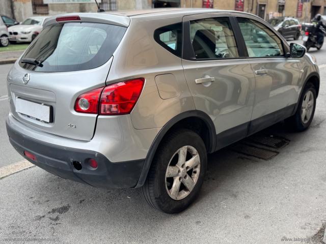 Auto - Nissan qashqai 2.0 4wd tekna