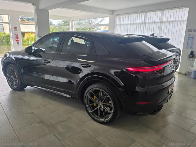 Auto - Porsche cayenne coupÃ© 4.0 v8 turbo
