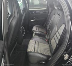 Auto - Porsche cayenne coupÃ© 4.0 v8 turbo