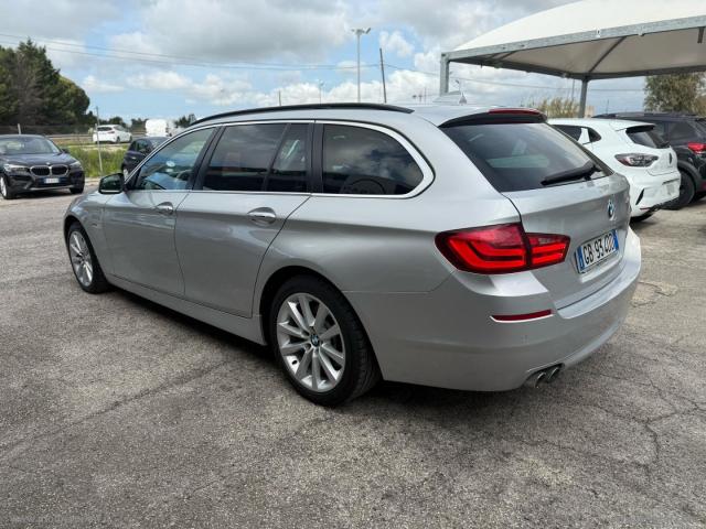 Auto - Bmw 530d touring