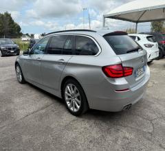 Auto - Bmw 530d touring