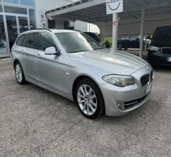 Auto - Bmw 530d touring