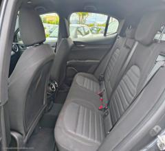 Auto - Alfa romeo stelvio 2.2 t.d. 160cv at8 rwd sup. bus.