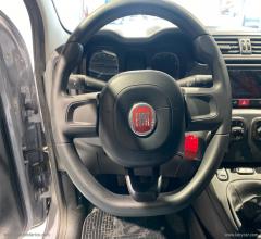 Auto - Fiat panda 1.2 connected by wind