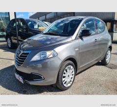 Auto - Lancia ypsilon 1.2 69 cv 5p. s&s gold
