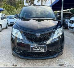 Auto - Lancia ypsilon 1.2 69 cv 5p. gpl ecochic ele.