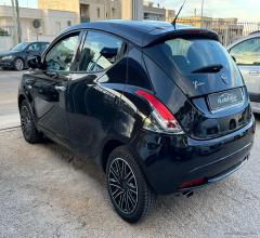 Auto - Lancia ypsilon 1.2 69 cv 5p. gpl ecochic ele.