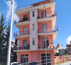Locale commerciale in affitto a scafa centro