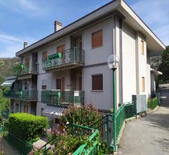Appartamento in vendita a caramanico terme centro