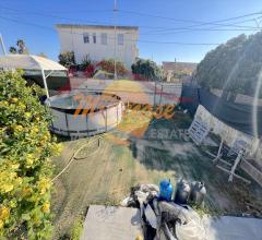 Appartamenti in Vendita - Villa bifamiliare in vendita a siracusa elorina