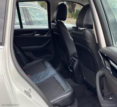 Auto - Bmw x3 xdrive20d xline