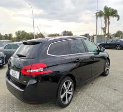 Auto - Peugeot 308 bluehdi 120 s&s sw allure