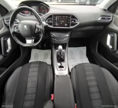 Auto - Peugeot 308 bluehdi 120 s&s sw allure