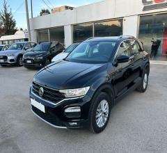 Volkswagen t-roc 1.6 tdi scr advanced bluemot.tech.
