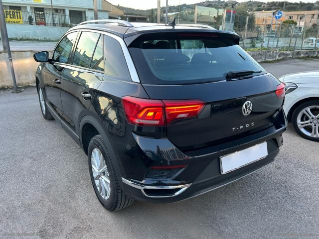 Auto - Volkswagen t-roc 1.6 tdi scr advanced bluemot.tech.