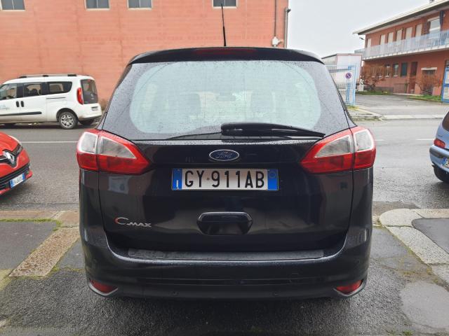 Auto - Ford c-max7 1.5 tdci 120 cv s&s