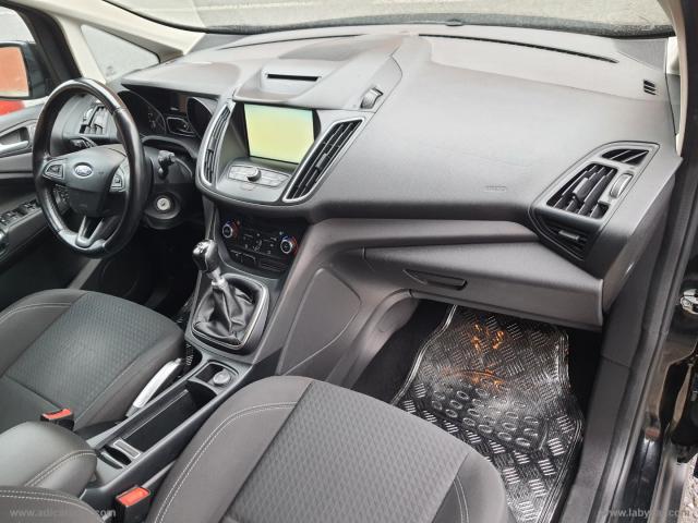 Auto - Ford c-max7 1.5 tdci 120 cv s&s