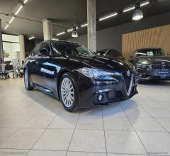 Auto - Alfa romeo giulia 2.2 td 136 cv at8 business