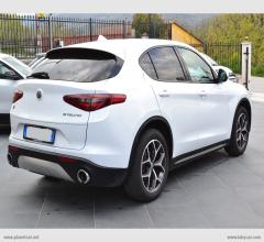 Auto - Alfa romeo stelvio 2.2 t.diesel 210 cv at8 q4 exec.