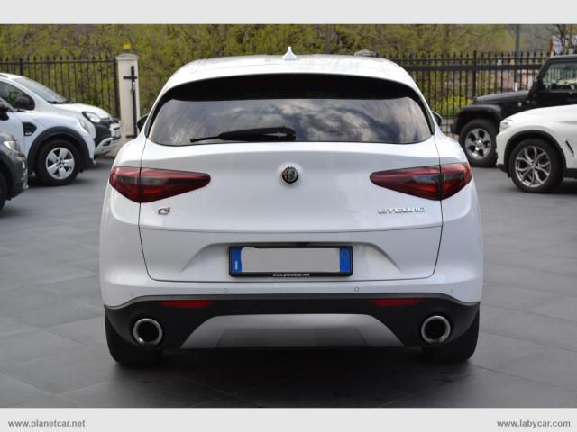 Auto - Alfa romeo stelvio 2.2 t.diesel 210 cv at8 q4 exec.