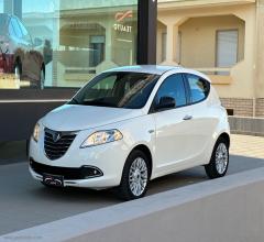 Lancia ypsilon 1.3 mjt 95 cv 5p. s&s silver
