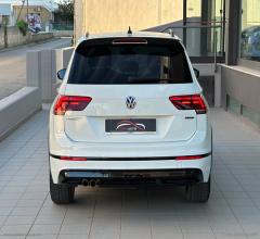 Auto - Volkswagen tiguan 2.0 tdi 190cv dsg 4mot. adv. bmt r-line