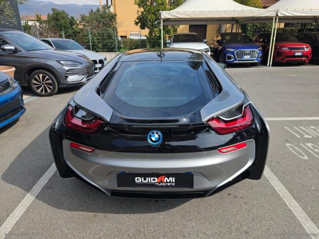 Auto - Bmw i8 coupÃ©