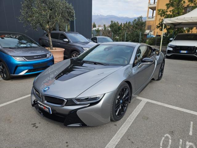 Auto - Bmw i8 coupÃ©
