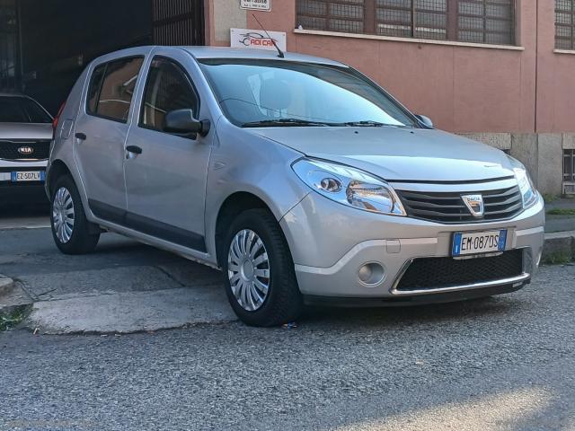 Auto - Dacia sandero 1.2 75 cv