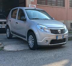 Dacia sandero 1.2 75 cv