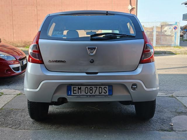 Auto - Dacia sandero 1.2 75 cv