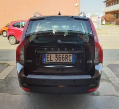Auto - Volvo v50 d2 polar