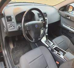 Auto - Volvo v50 d2 polar