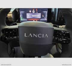 Auto - Lancia ypsilon hybrid e-dct lx