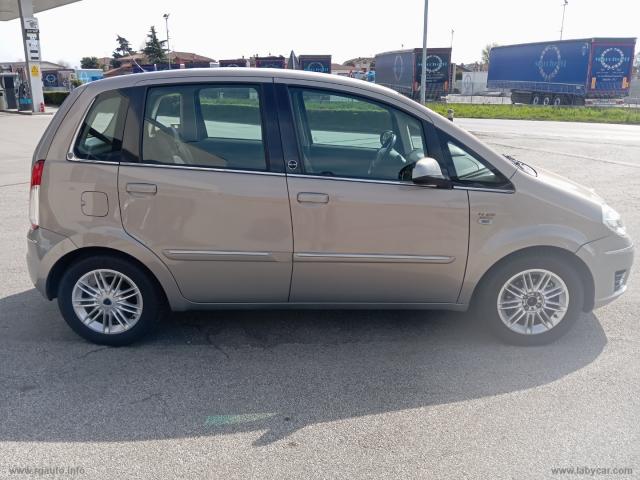 Auto - Lancia musa ecochic gpl