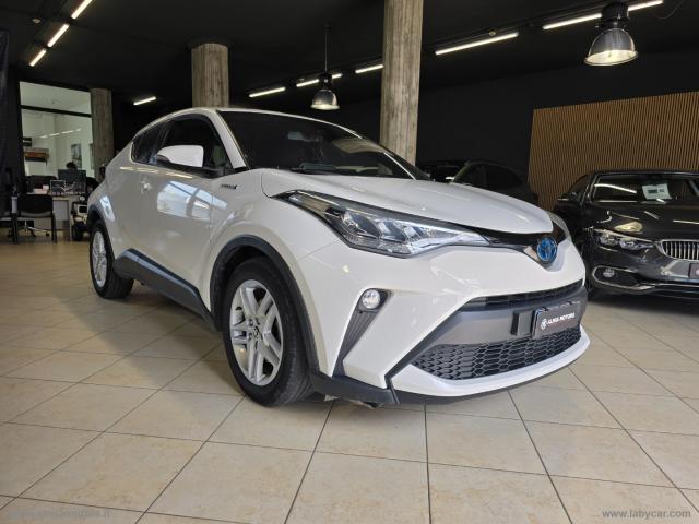 Auto - Toyota c-hr 1.8 hybrid e-cvt active