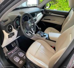 Auto - Alfa romeo stelvio 2.2 t.diesel 210cv at8 q4 b-tech