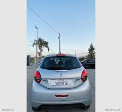 Auto - Peugeot 208 bluehdi 75 5p. allure