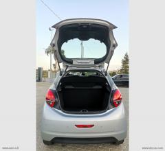 Auto - Peugeot 208 bluehdi 75 5p. allure