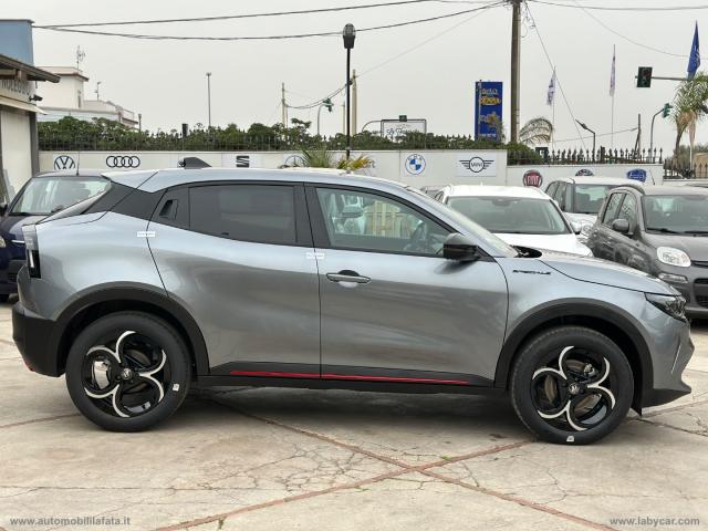 Auto - Alfa romeo junior 1.2 136 cv hybrid edct6 speciale
